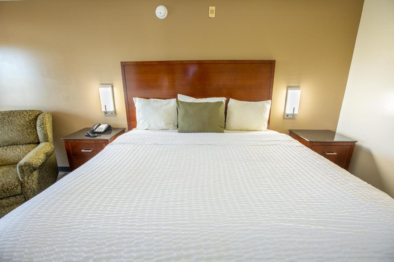 Inn Rosebud